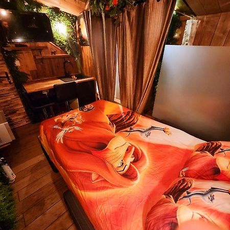 Indiana Jones A 10 Minutes Du Parc Disneyland Conde-Sainte-Libiaire Exterior photo